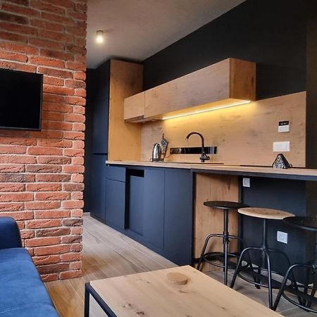 Apartman Winter パレ エクステリア 写真
